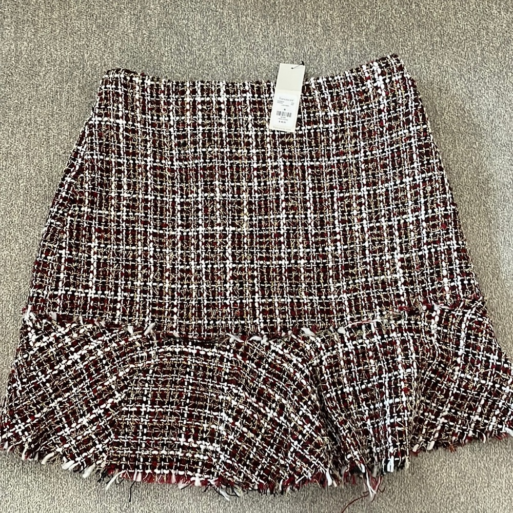 NWT - Francesca’s Tweed style mini skirt